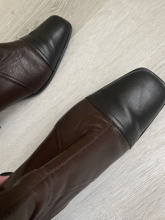 Шкіряне взуття Clarks