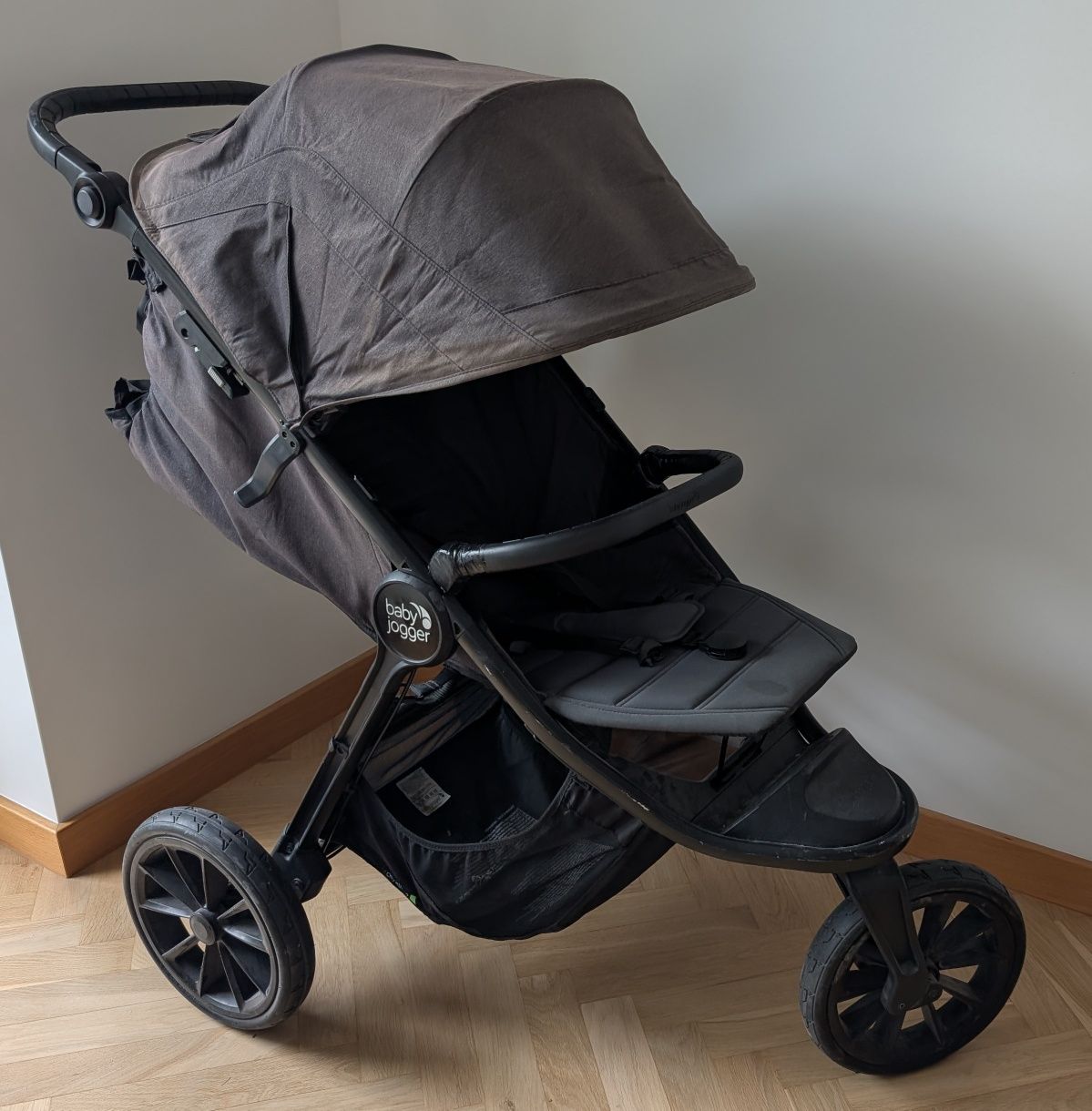 Wózek spacerowy Baby Jogger City Elite 2 - idealny w teren!