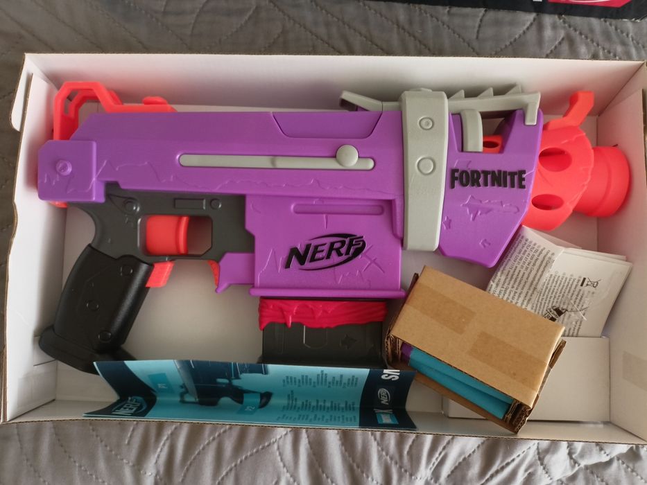 Pistolet NERF Hasbro Fortnite WYRZUTNIA SMG-E