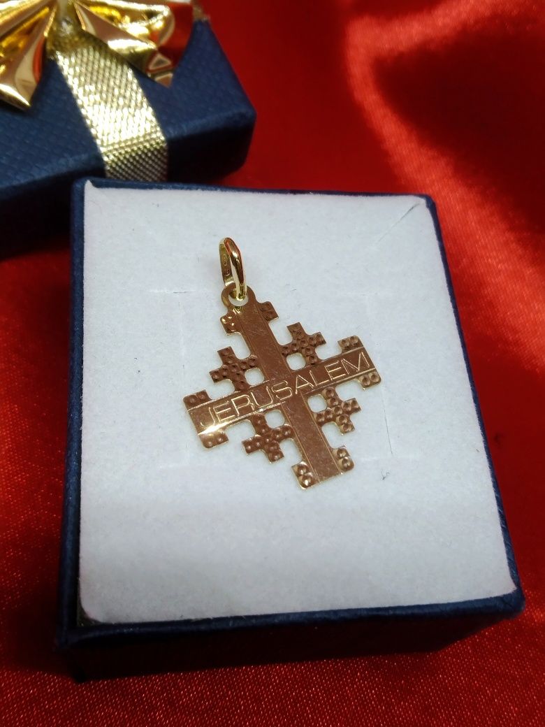 Złoty wisiorek krzyżyk Jeruzalem, złoto 585 (292)