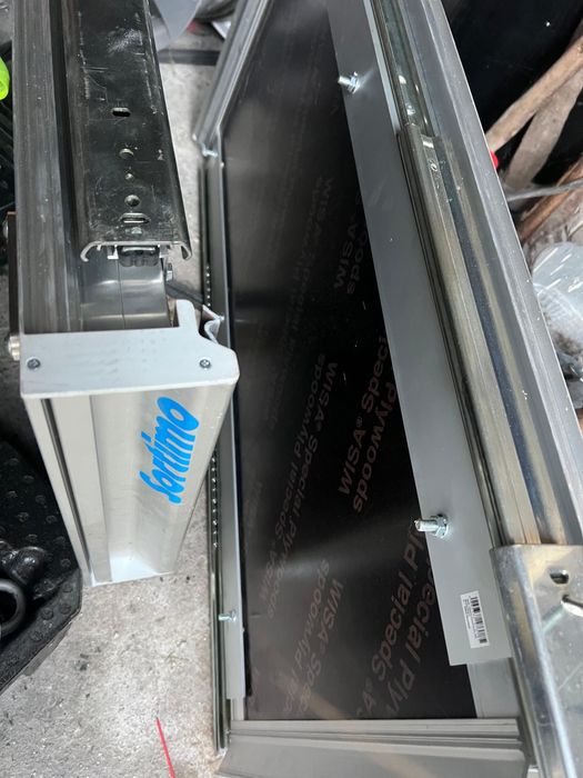 Szuflady aluminiowe Sortimo na prowadnicach – do busa / warsztatu