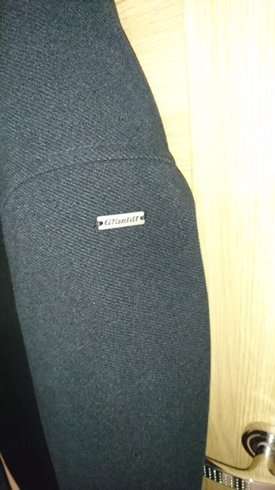 Palto na garnitur jak nowe.