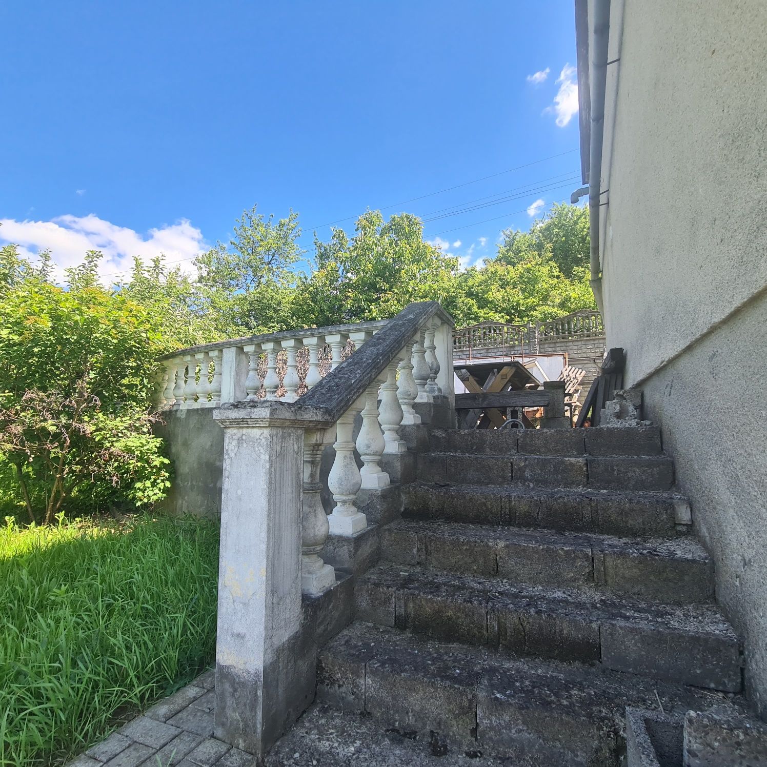Продається дачний будинок в м.Берегове 1700м від Жайворонку