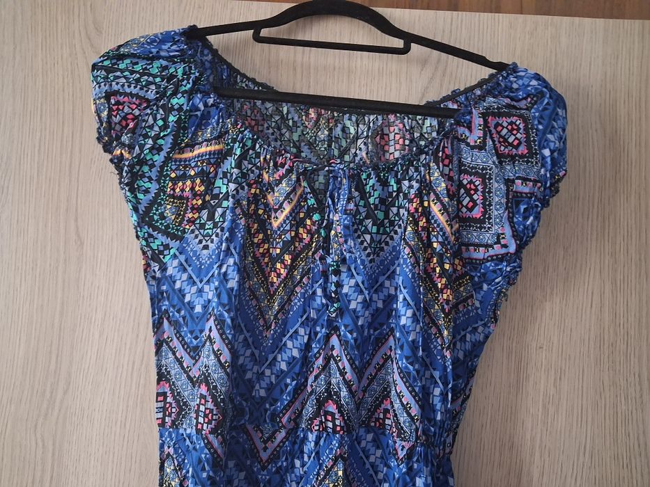 Długa letnia sukienka