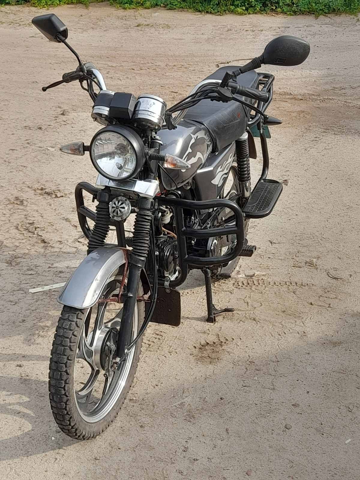 Продам мопед Mustang