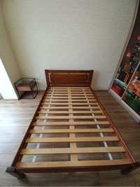 Ліжко 1,4 х 2,0 деревяне з матрасом