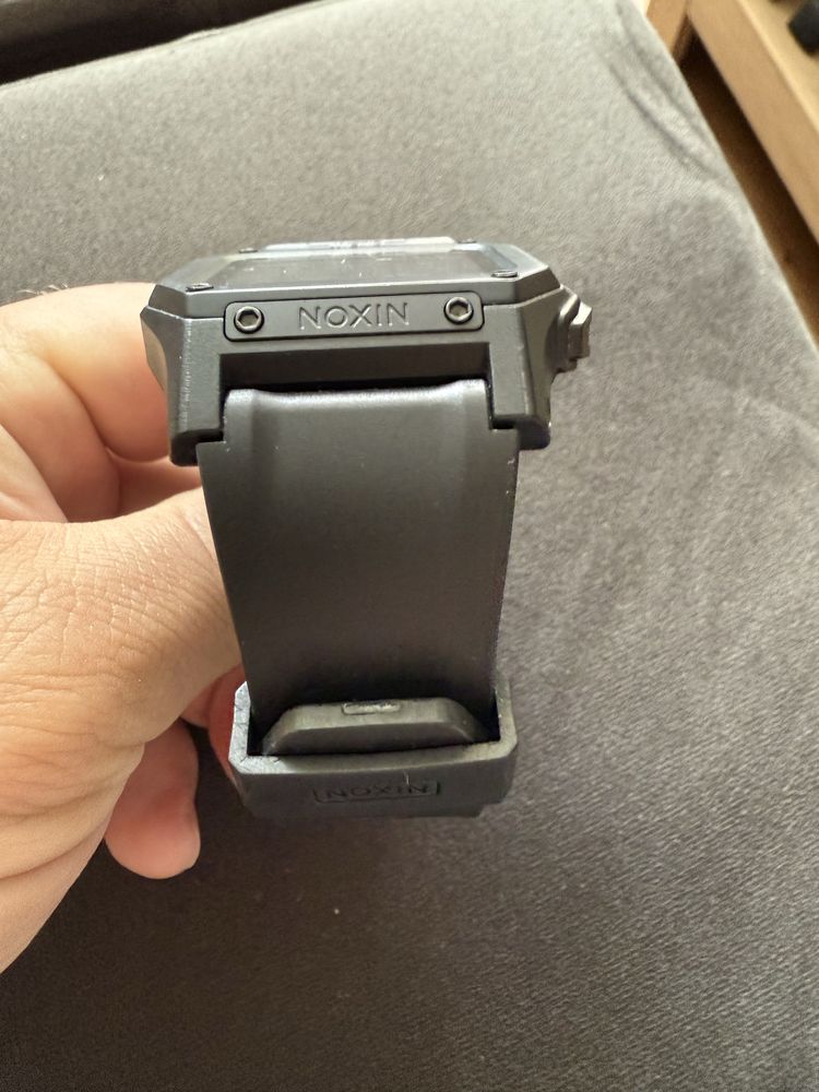 Zegarek nixon regulus