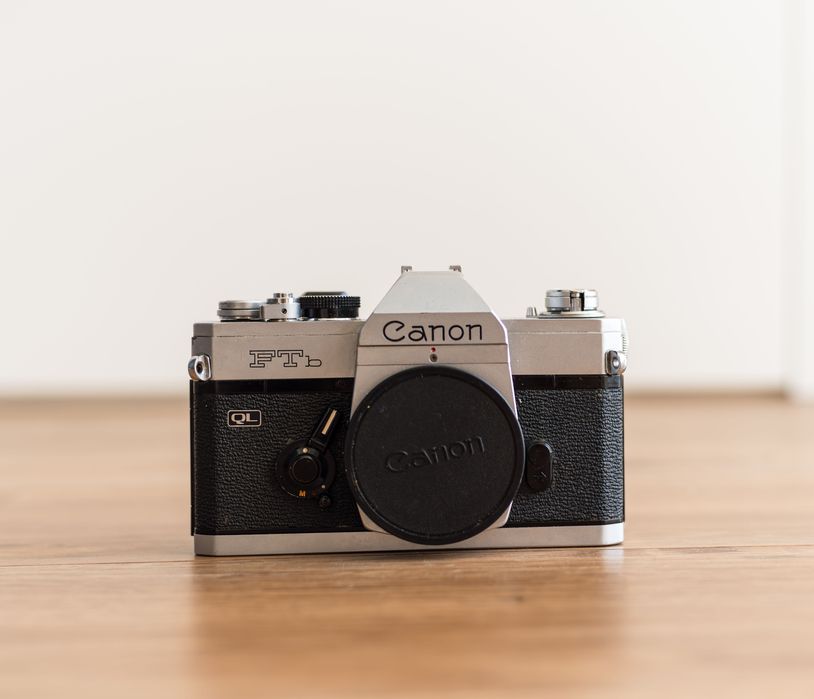 Máquina analógica Canon FTb QL