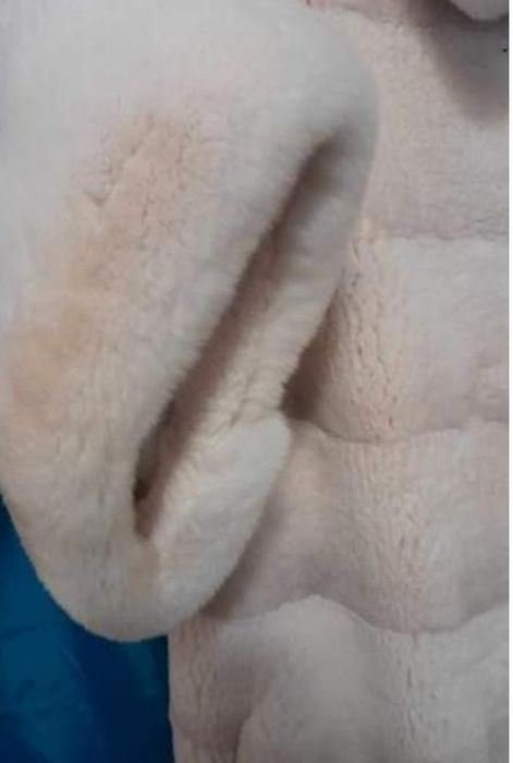 Шубка полушубок из белой натуральной норки для невесты