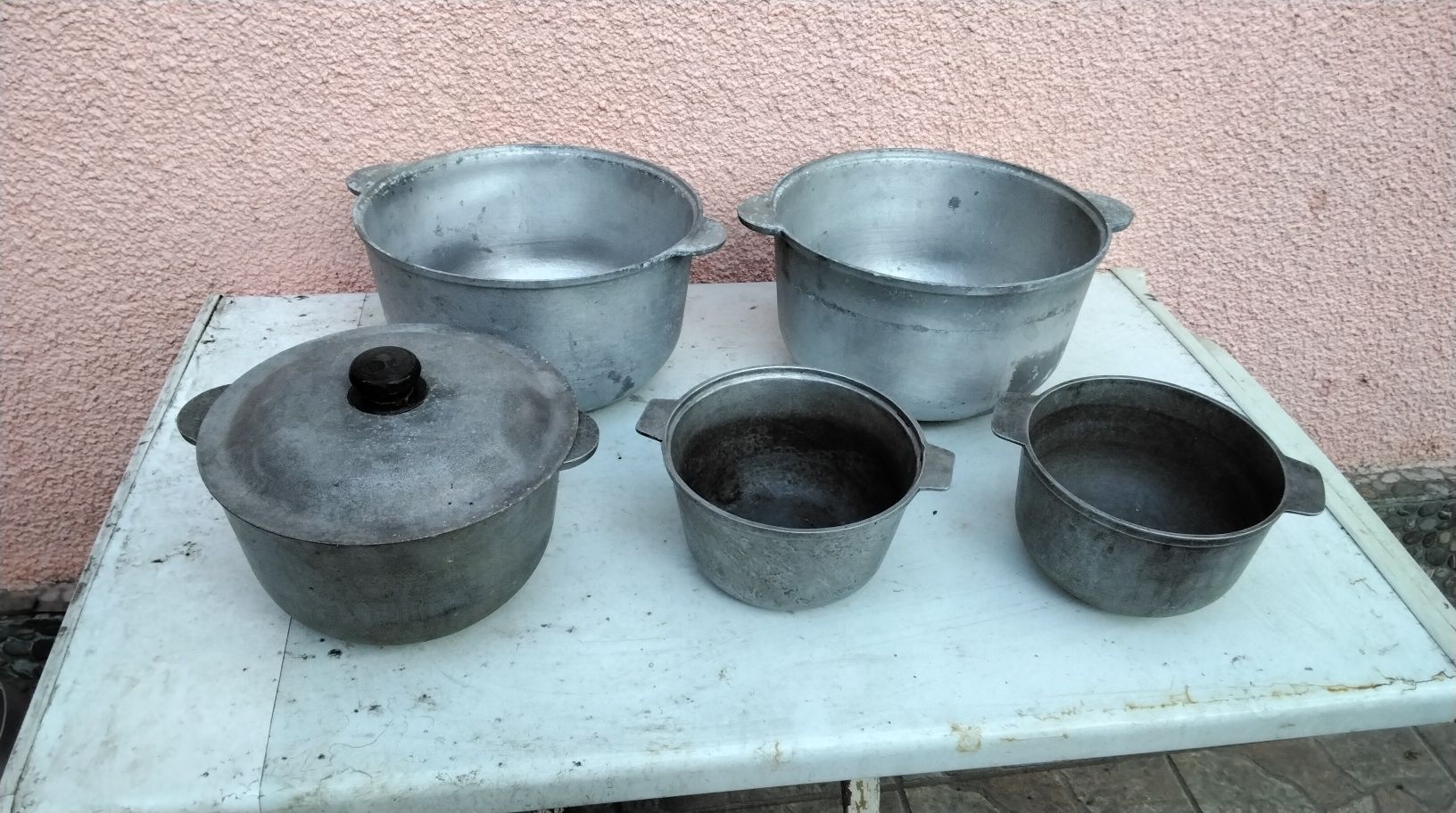 Кастрюля алюминевая .