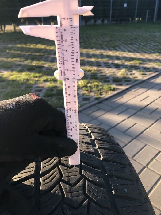 215 55 r16 DĘBICA FRIGO HP2 pojedyncza opona zimowa M+S