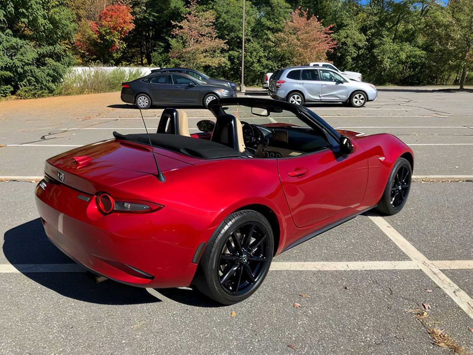 Mazda MX-5      2016