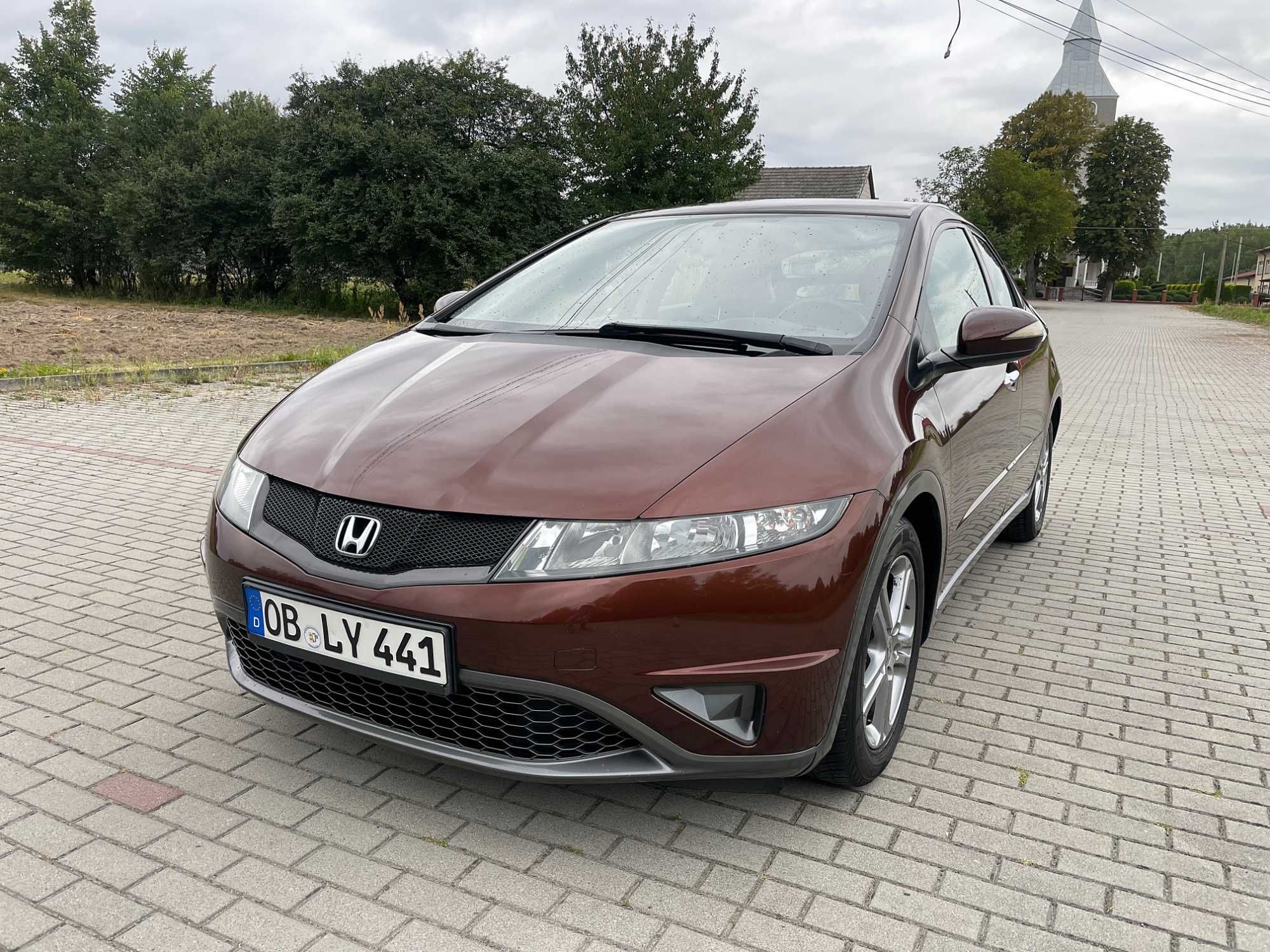 Honda Civic VIII UFO LIFT 08/2011 # BEZ RDZY # KOLOR UNIKAT # OpłaconY