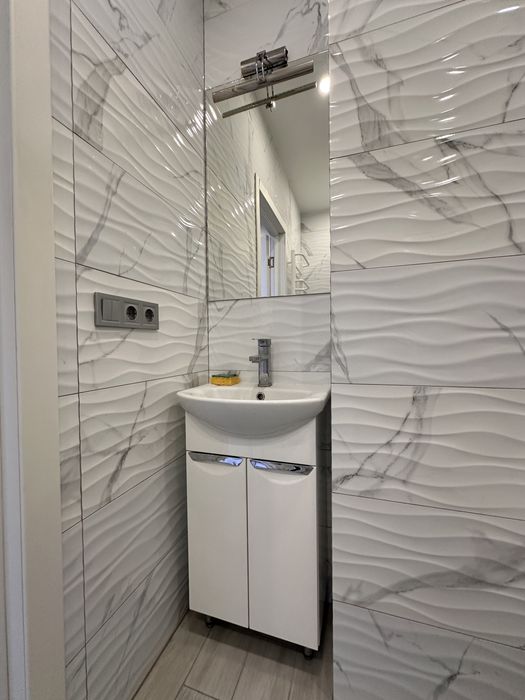 Однокімнатна квартира з ремонтом ЖК «ДеЛюкс»