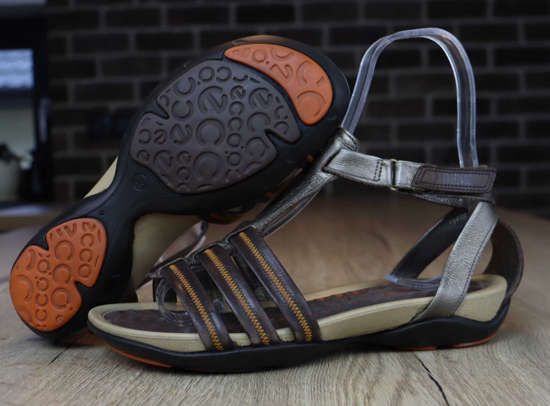 Ecco skórzane damskie sandały 38 ( 25,3 cm)