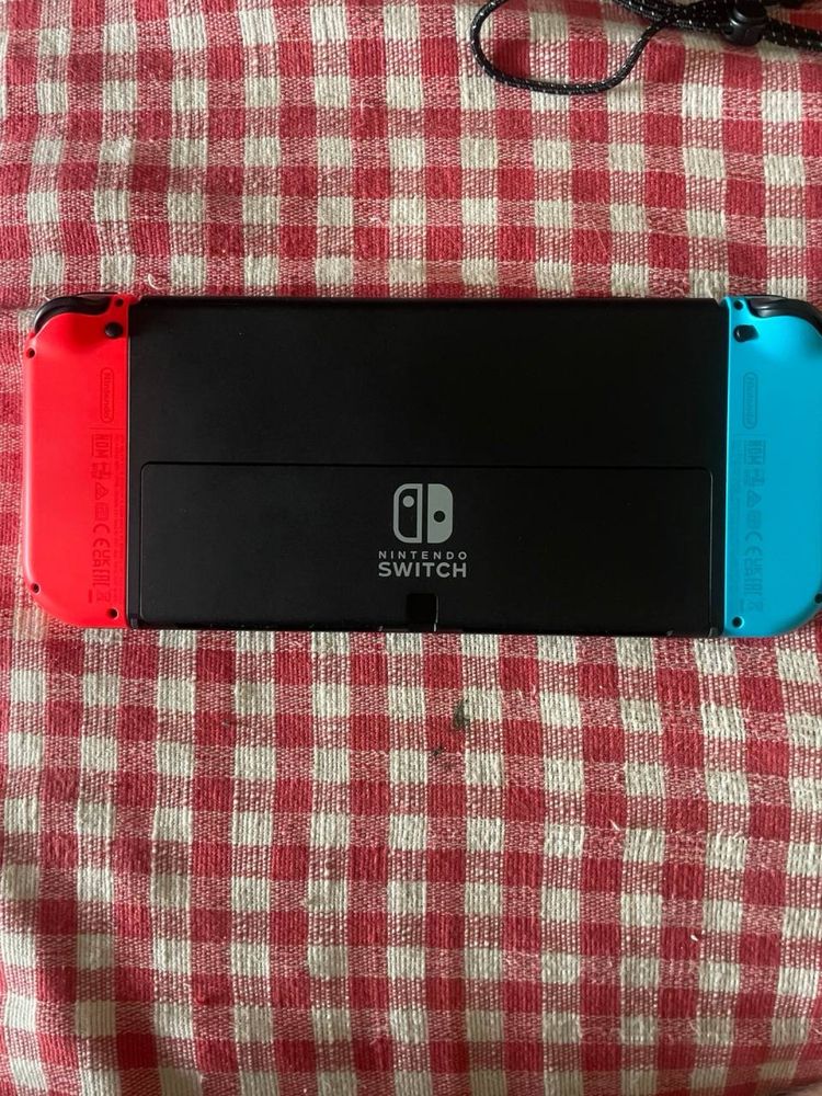 Nintendo Switch OLED 64Gb