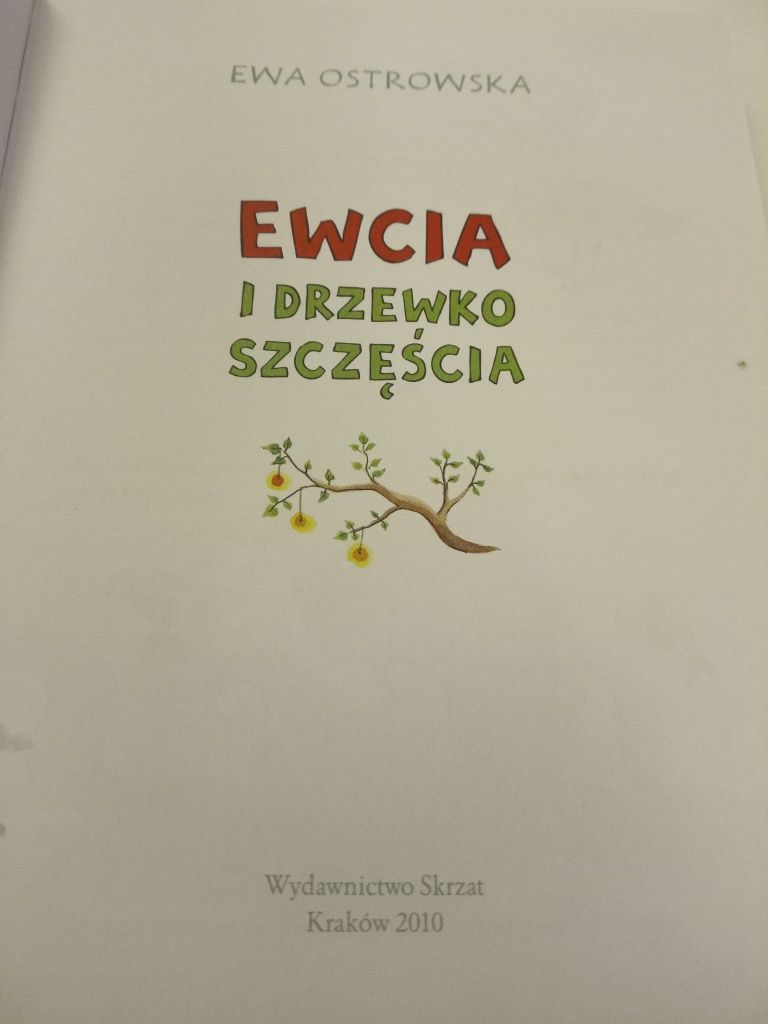 Ewcia I drzewko szczęścia - Ostrowska