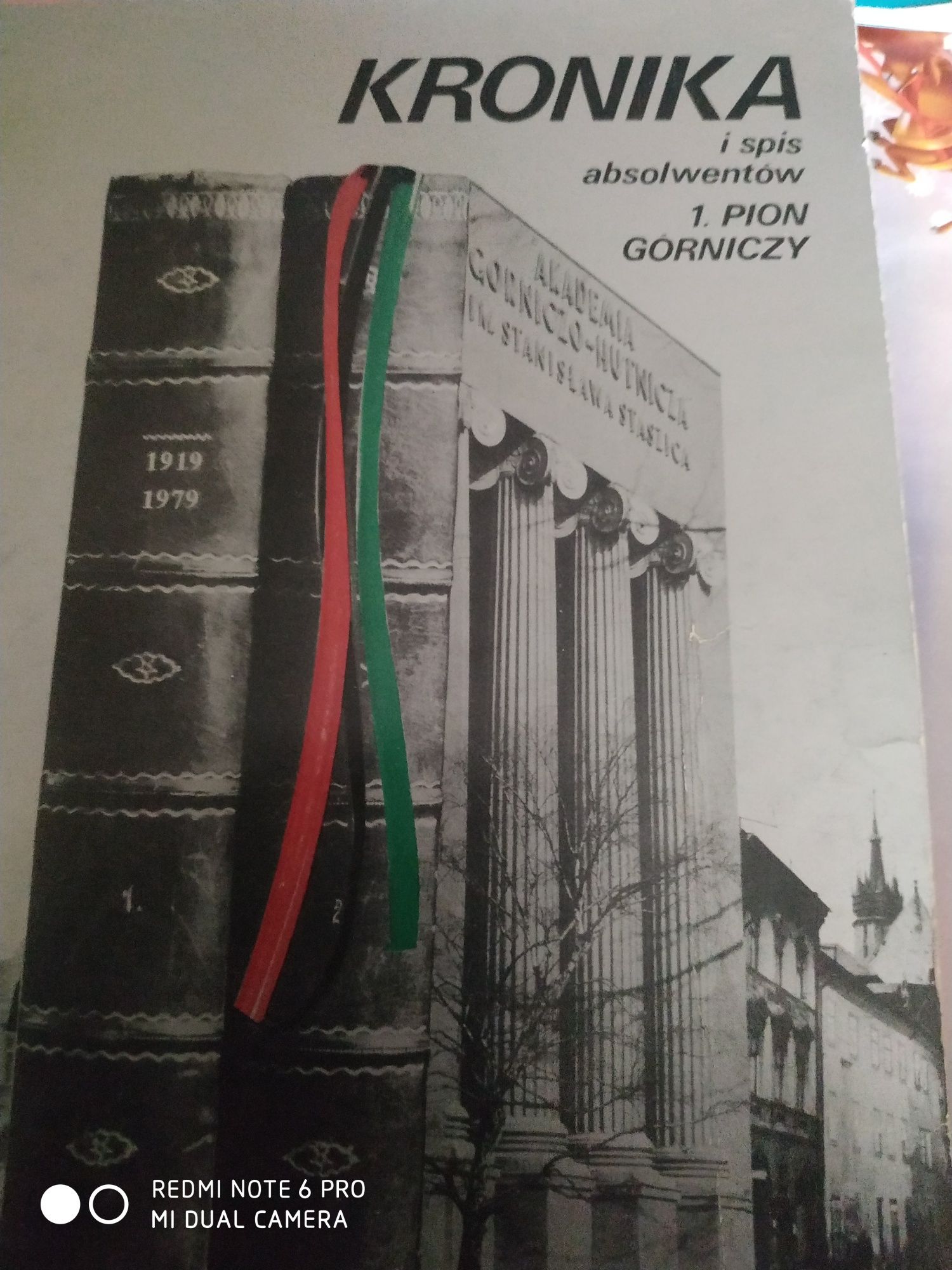 Kronika i spis absolwentów AGH od  1919