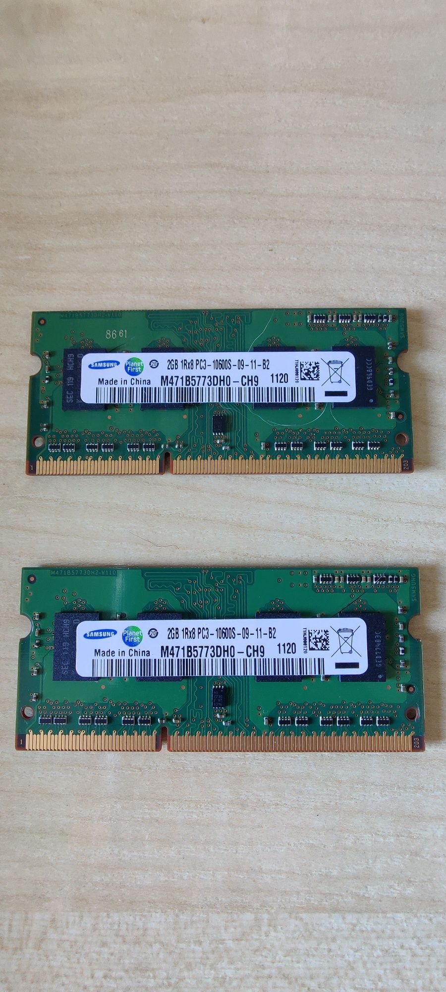 Pamięć RAM DDR3 2x2GB PC3-10600 CH-9 1333MHz SODIMM