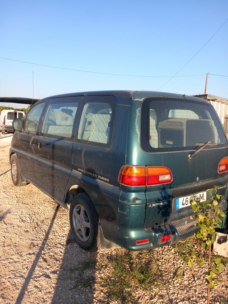 Vendo Mitsubishi space gear