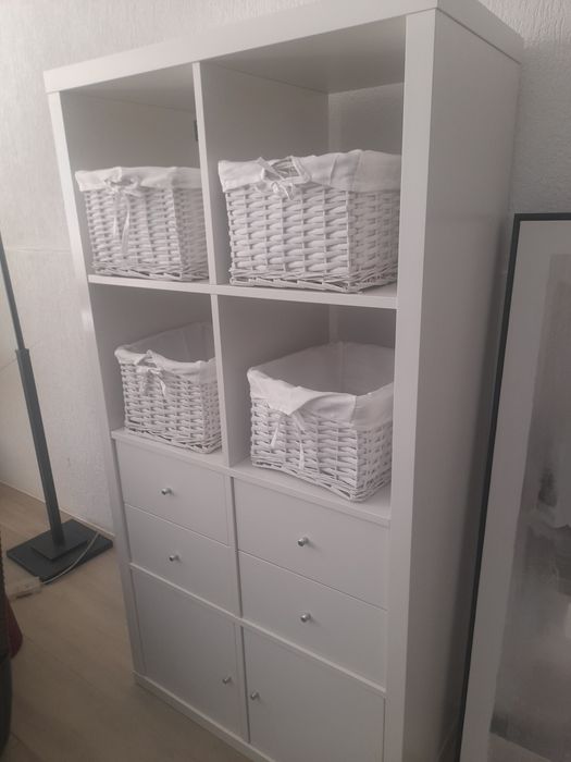 Móvel  em muito bom estado