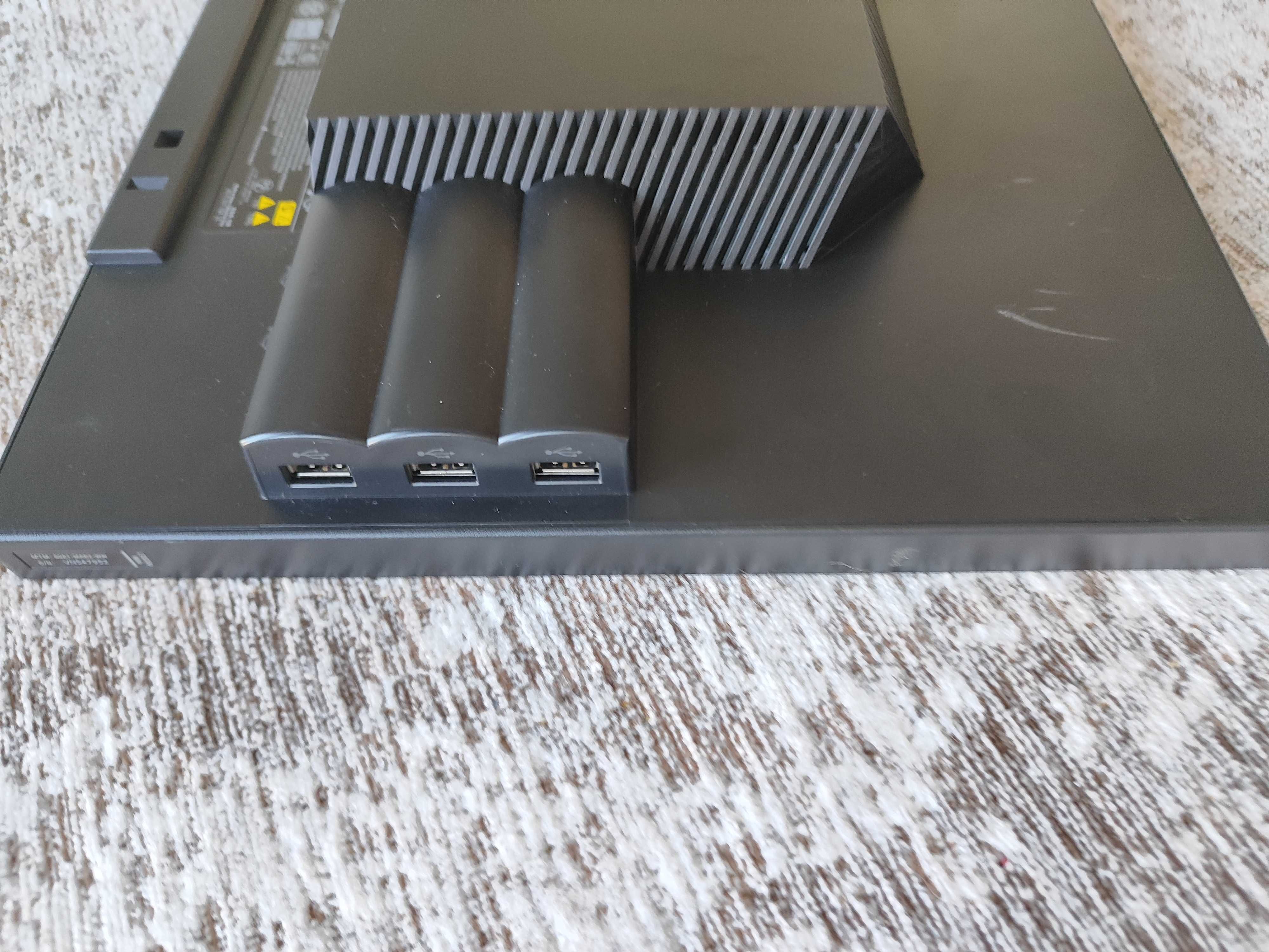 Monitor Lenovo ThinkVision LT2223PWC 21/22"