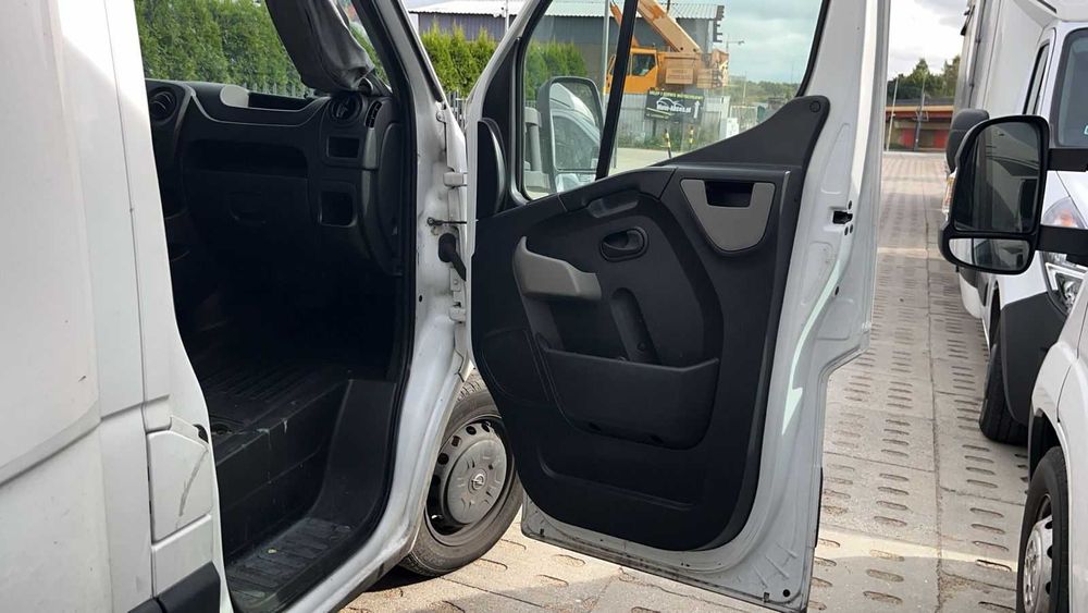 sprzedam opel movano III