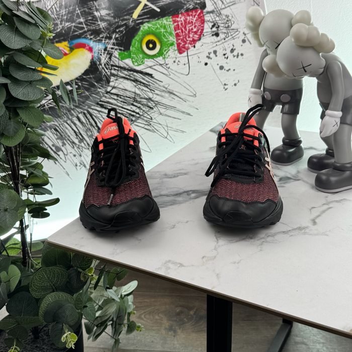 Кросівки Asics GT 1000 Gore Tex 39.5 розмір E432