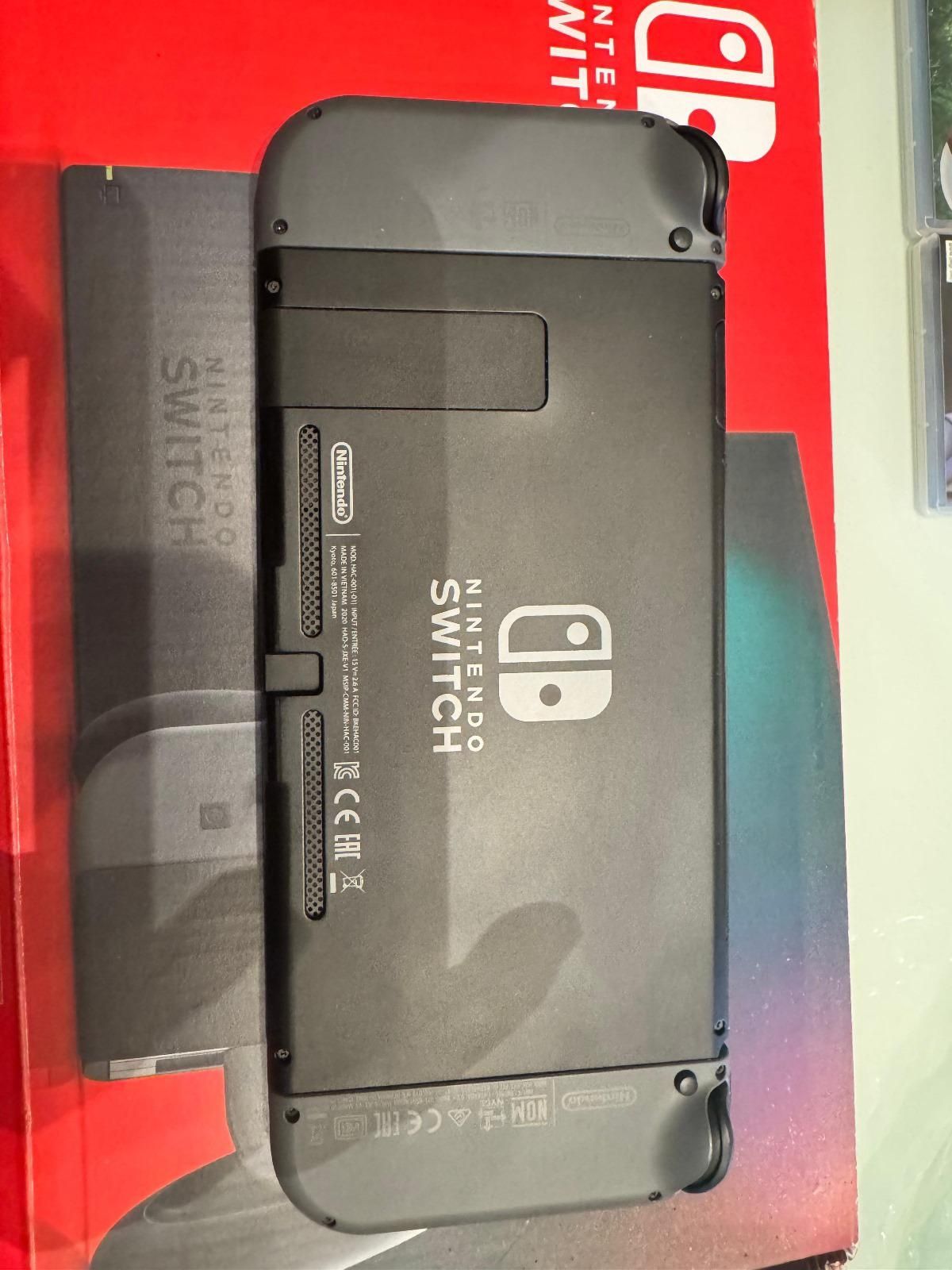 PC GAMING + Nintendo Switch