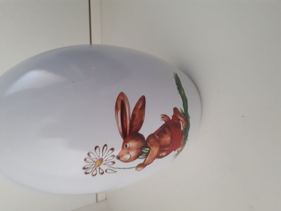 Estojo metálico oval