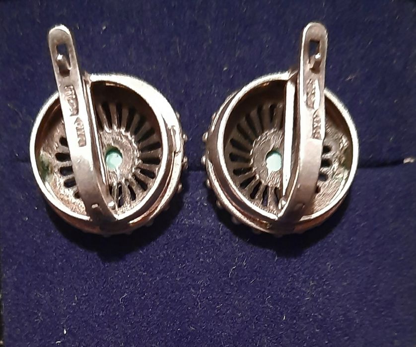 Вишукані срібні сережки з бірюзою