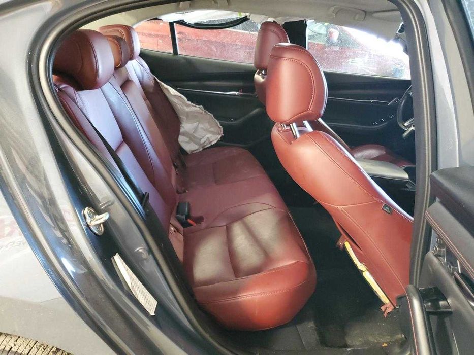 2023 Mazda 3 Preferred Повний привід, авто в дорозі.пути