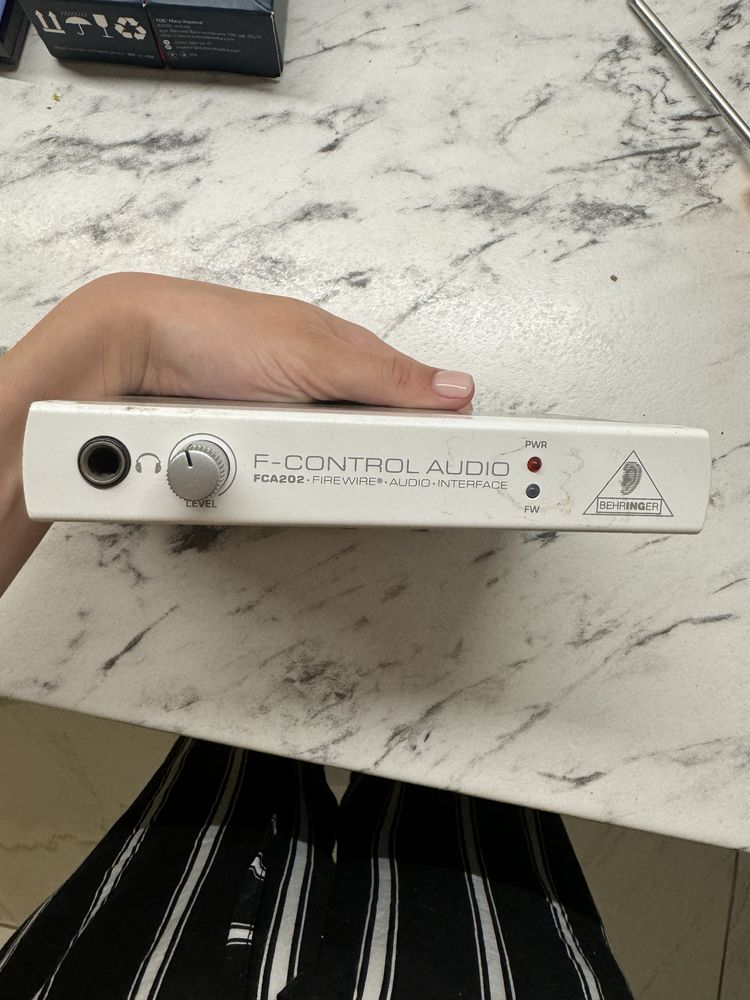 Звукова Карта Behringer FCA202