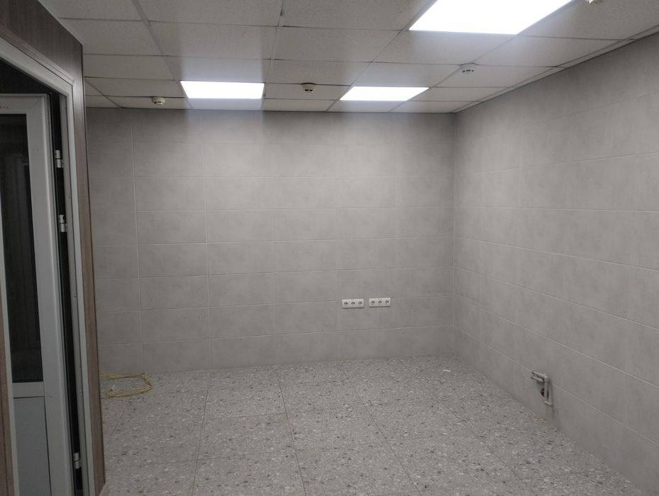 Оренда приміщення 95м2 в Центрі , вул.В.Стуса 51