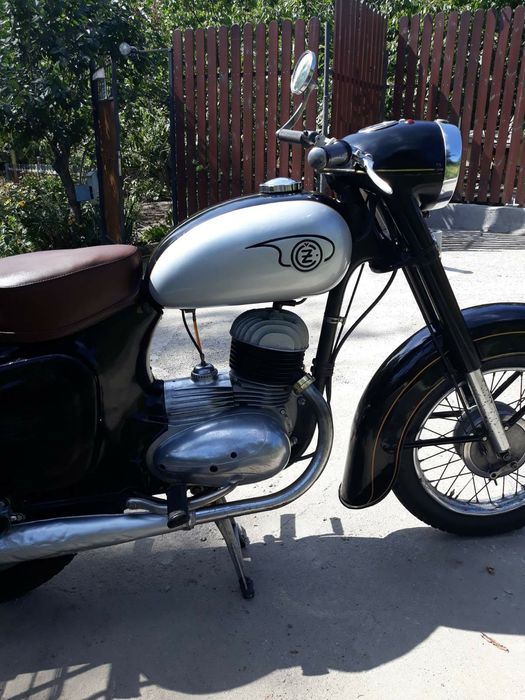 Продам ява чезет 175