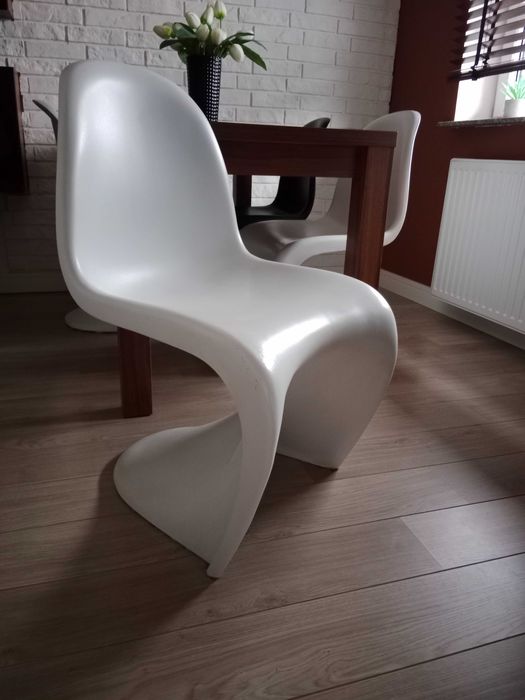 Krzesła typu Modern