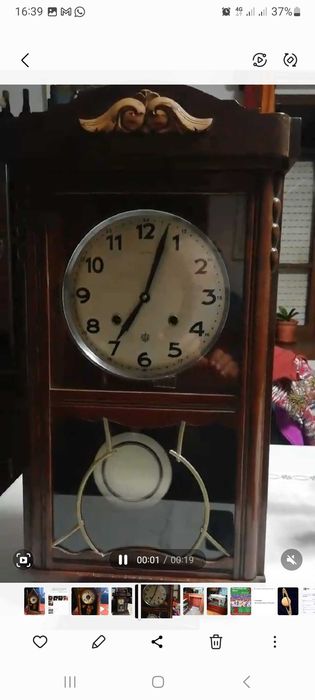 Vendo relógios de parede em bom estado