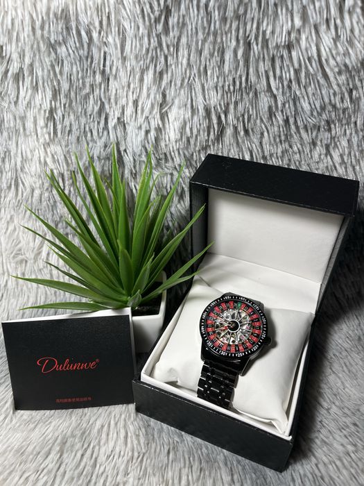 Годинник механічний casino | Годинник з рулеткою всередині