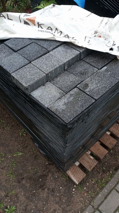 Kostka brukowa śrutowana k-28 antracyt KAMAL