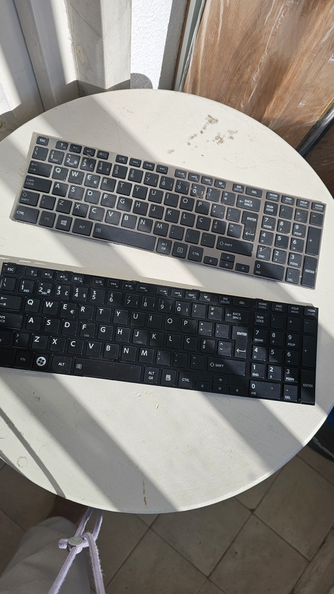 2 teclados chicony