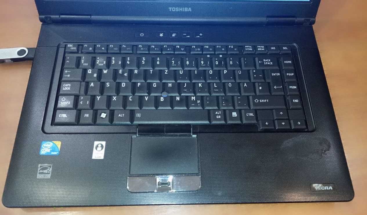 15.6" Toshiba\ INTEL i5-560\ 8gb ddr3 \ ssdNew\ WOT Blitz йдуть