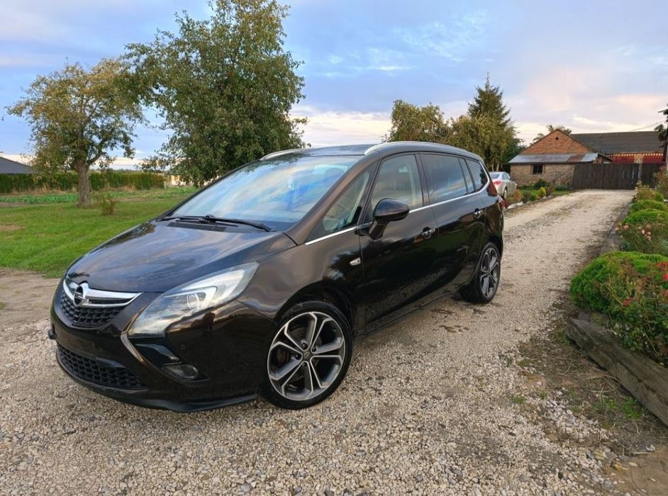 Opel Zafira C, 2.0dtci, 7 osobowa, Cosmo, navi