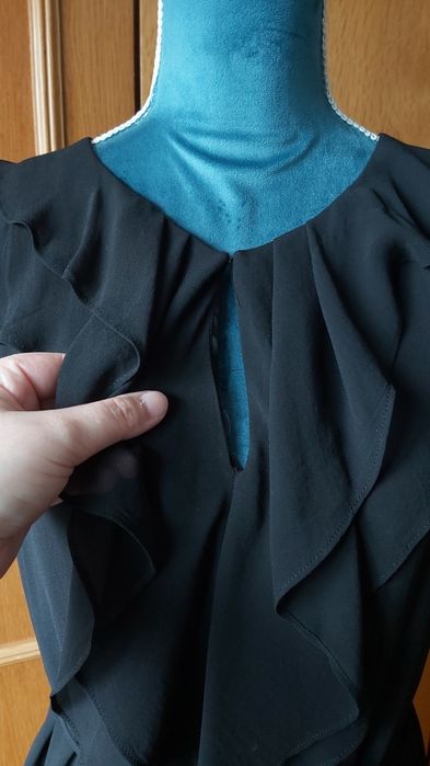 Vestido preto semi-formal NOVO