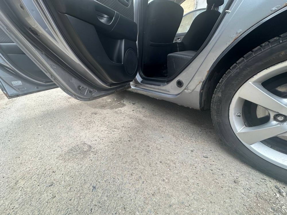Продається Mazda 3 2004