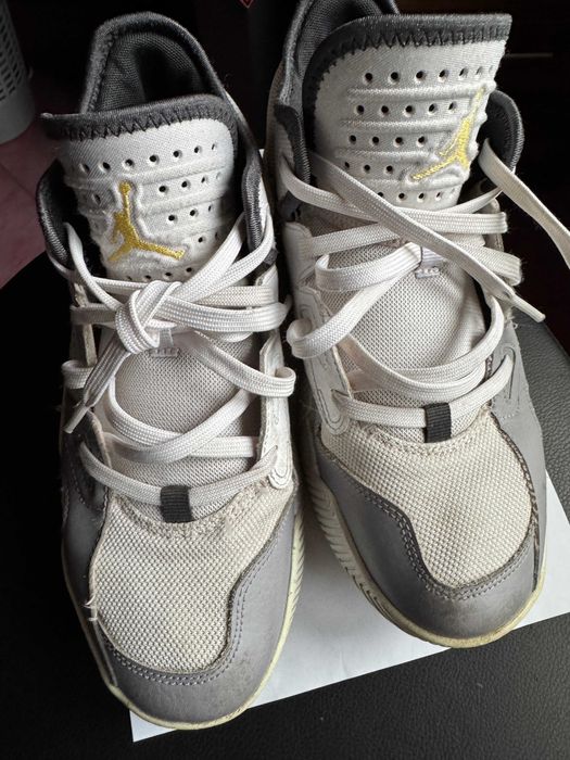 JORDAN STAY LOYAL 2 buty męskie