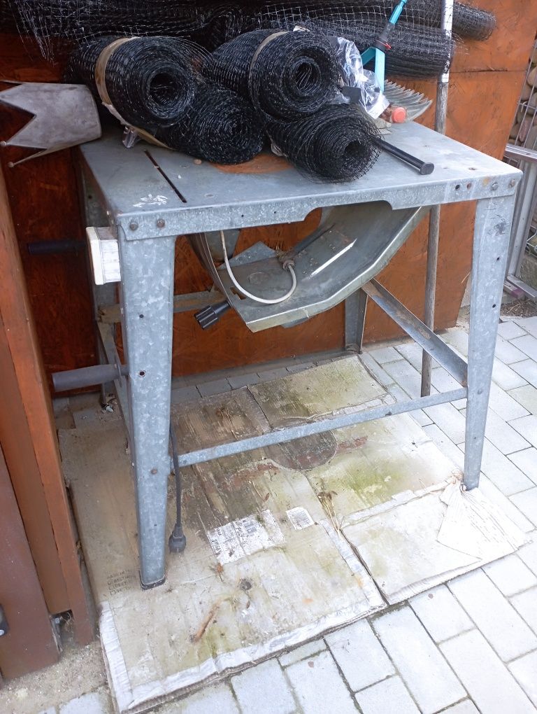 Stół do krajzegi na 220v