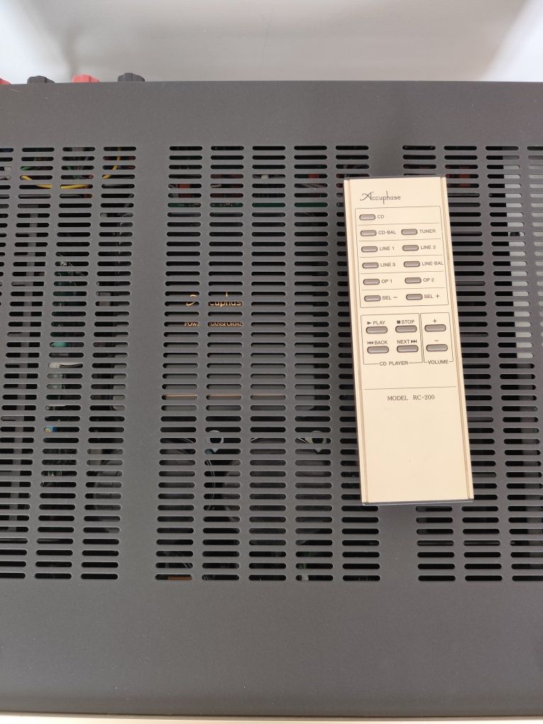 Accuphase E-250 idealny