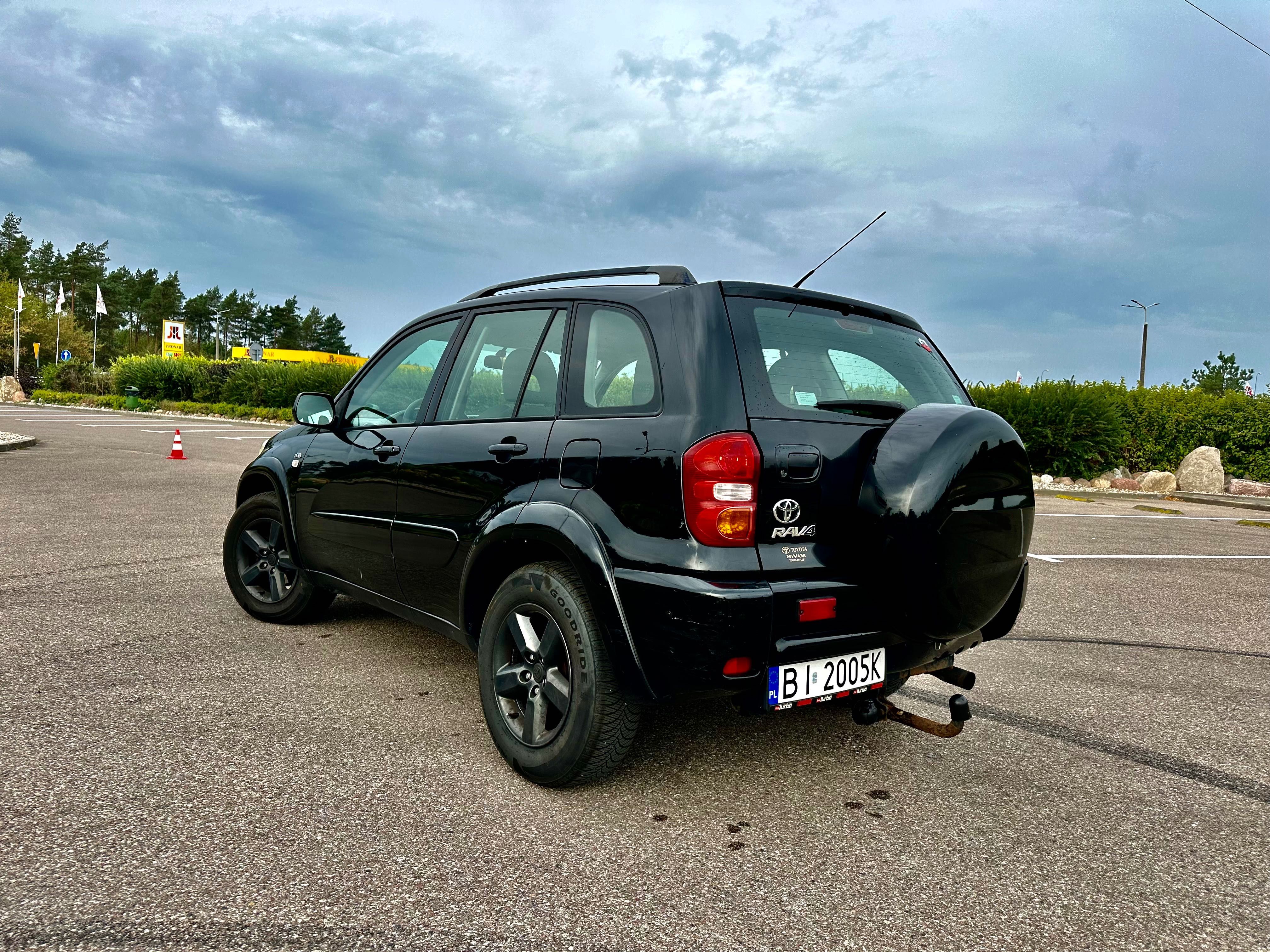 * Toyota Rav4 2.0 D4D 2005 *