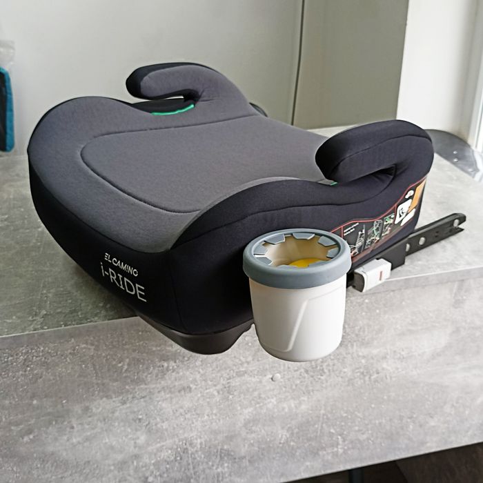 Автокрісло бустер з isofix