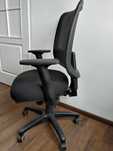 fotel ergonomiczny saga plus unique do biura jak nowy faktura vat